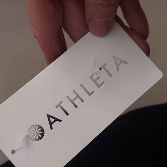 ATHLETA Alpine Tabard Cashmere Blend Sleeveless Sweater - Picture 10 of 15